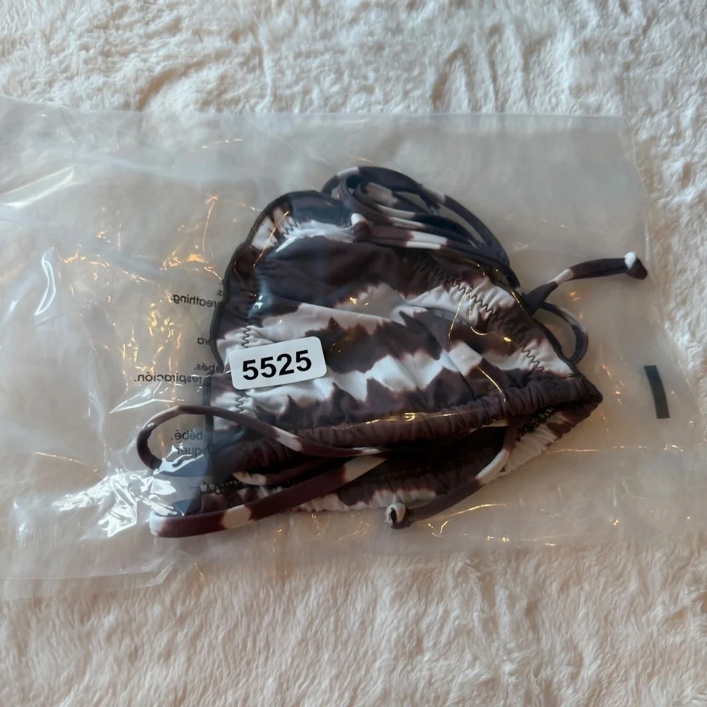 New! Frankies Bikinis Tidal Triangle Tie Dye Bikini Top Brown 45525